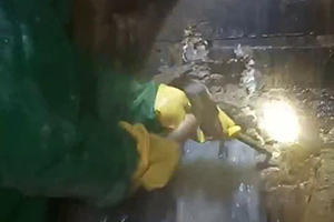 广安消防水池堵漏施工视频